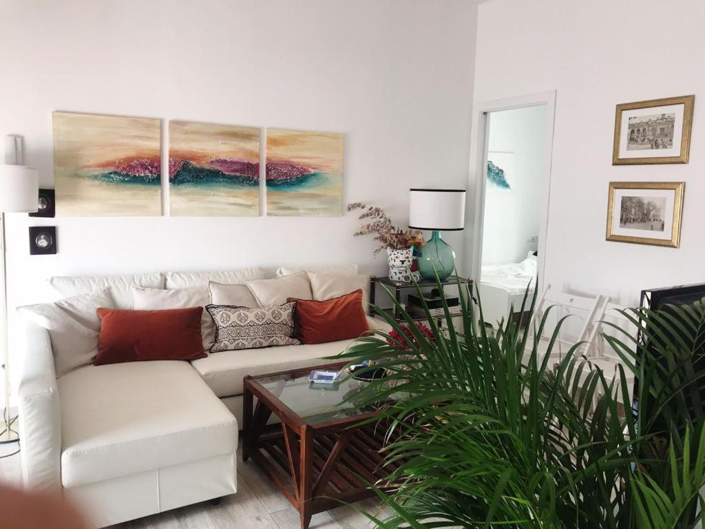 Apartamentos Turisticos Virgen Del Monte 67 Sevilla Exteriör bild